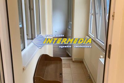 Apartament cu 3 camere Deco Foste proprietati CETATE Piata Finisat Nemobilat - 13