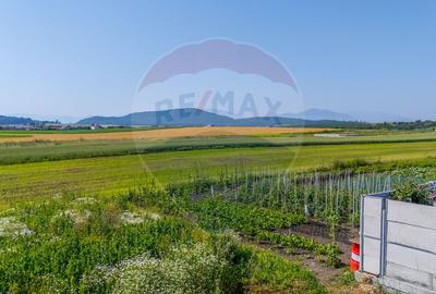 Teren intravilan cu CU-BOD- ZONA CISMASU- 1,020mp / Strada Iasomiei - 10