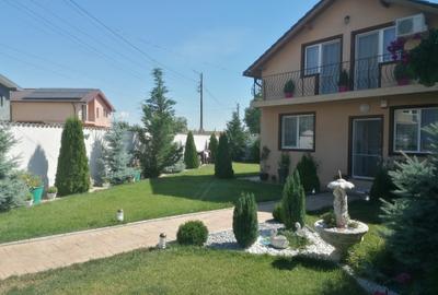 Casă individuală cu 4 camere în Lumina