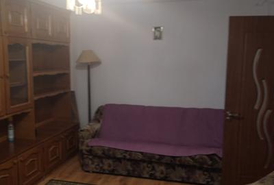 Apartament cu 2 camere decomandat, mobilat în Alexandru cel Bun