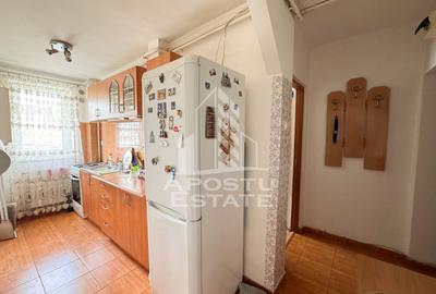 Apartament 3 camere, centrala proprie, mobilat, Micro 6, Hunedoara - 8
