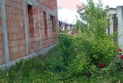DE VANZARE Casă / Vilă cu 5 camere DOMNESTI - 4
