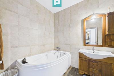 Apartament 3 camere de închiriat ARED UTA - 17