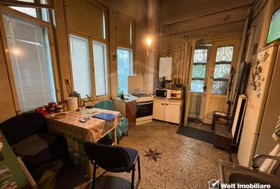 Oportunitate de investitie! Apartament ultracentral, la casa, cu 2 camere! - 3