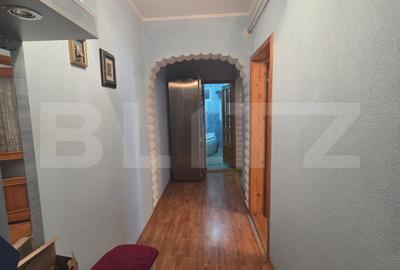 Apartament cu 2 camere decomandat, mobilat în Micro 13