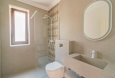 Vila moderna cu vedere la lac, ambient intim si elegant, piscina, carport - 22