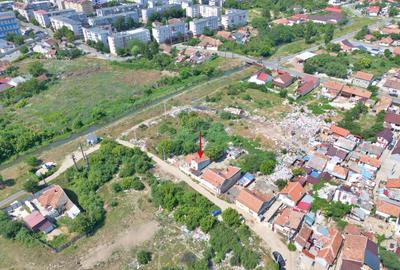 Casă de renovat sau demolat, cu teren de 601 mp, în Arad - 6