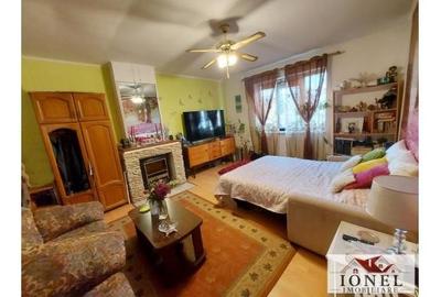 Vanzare casa Alba Iulia - Cetate -700 mp teren - 1
