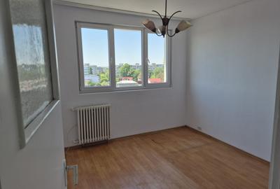 METROU 1 MAI apartament 2 camere FARA RISC SEISMIC - se accepta credit - 9
