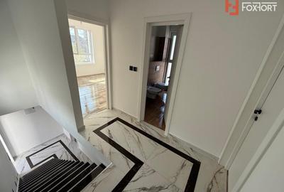 Duplex 4 camere zona Freidorf - Poarta automata - 10