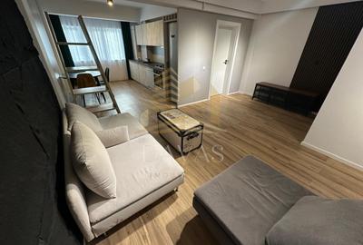 Apartament cu 2 camere semidecomandat, mobilat în Bună Ziua
