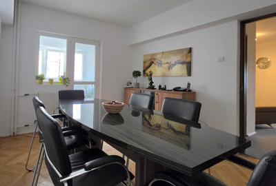 Apartament  cu 4 camere, 111 mp, la un minut de statia de metrou Universitate - 4