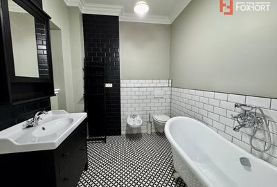 Apartament deosebit, 3 camere, zona Central – Bld. C.D. Loga - 20