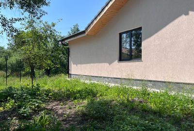 Breaza -Casă noua (parter) , cu teren generos de 1017 mp, zona centrala - 13