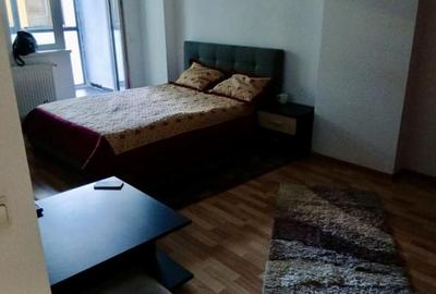 Garsonieră decomandată, mobilată în Dristor