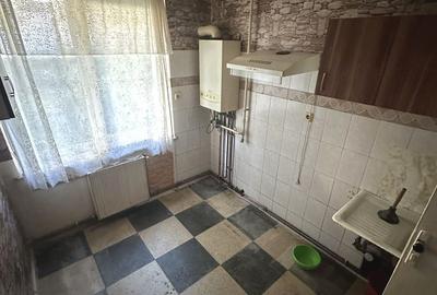 Apartament 3 camere zona Tractorul - 3