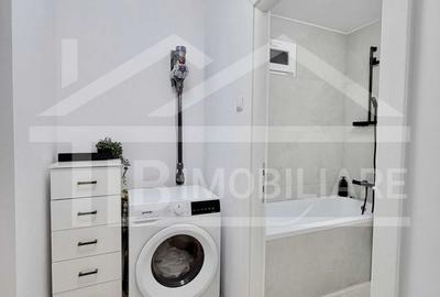 Apartament cu 2 camere, 50 mp, decomandat, Zona Dacia - 7