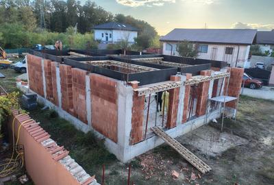 Vila PREMIUM de vanzare- vecinatate padure-1040mp curte- 3 dormitoare + birou - 6