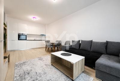 Apartament cu 3 camere decomandat, mobilat în Tractorul