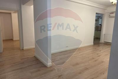 INCHIRIERE Apartament cu 3 camere in zona Aviatiei - 2