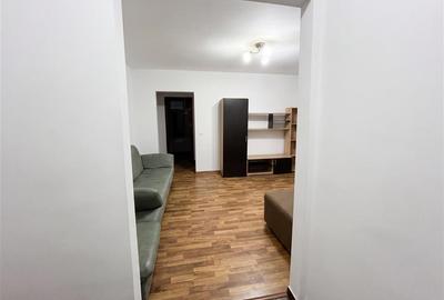 Apartament cu 2 camere semidecomandat în Ultracentral