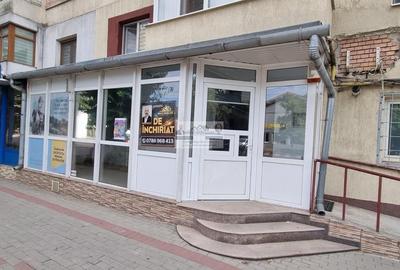 Spațiu comercial, de 100 mp, în Central