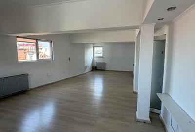 Piata Romana, cladire birouri 2004, 6 camere nemobilate, etaj 4+5/5, fara lift - 3