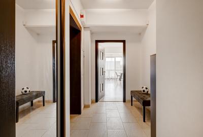 British School la pas , 112 mp + 20 mp terase, Bloc cu doar 9 apartamente - 9
