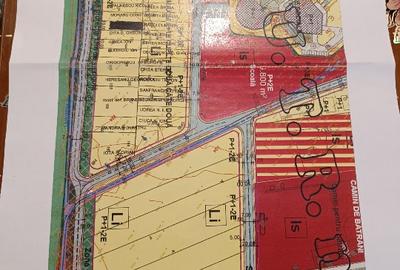 Teren Construcții intravilan de 500 mp, în Ostroveni
