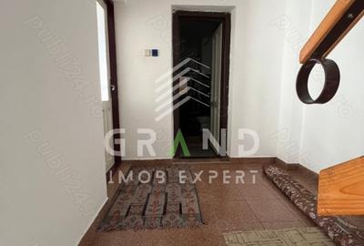 Casa 4 camere | 4 bai | 2 bucatarii | GARAJ | zona Semicentrala/Paris - 9