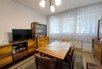Drumul Taberei Favorit apartament 2 camere decomandat bloc anvelopat - 3