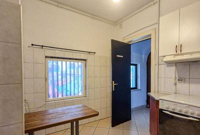 Prestigiu interbelic gradina proprie : Perla ascunsă din Piața Romană - 7