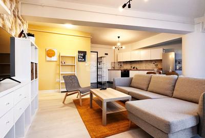 Apartament cu 3 camere decomandat, mobilat în Tătărași