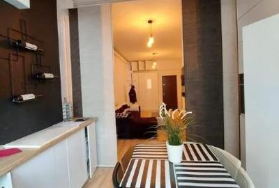 Apartament 2 Camere,Rond Alba Iulia,bl.2017,et.2/7,Amenajat,centrala,mobilat - 2