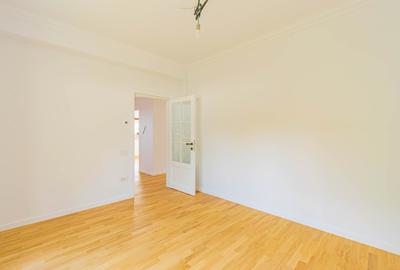 Vila moderna cu vedere la lac, ambient intim si elegant, piscina, carport - 28