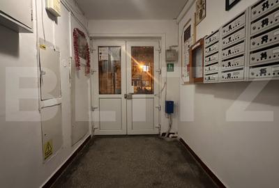 Apartament cu 2 camere semidecomandat în Valenta