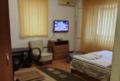 Garsonieră decomandată, mobilată în Splaiul Unirii