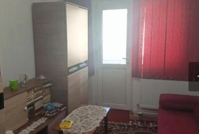 Vânzare apartament 3 camere zona Km 4-5 mobilat utilat 57 mp - 1