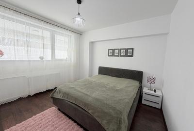 Apartament cu 3 camere decomandat, mobilat în Pantelimon