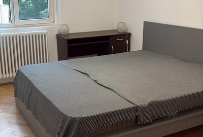 2 Camere Semidecomandat | Vedere Piața Amzei | Renovat | Mobilat Complet | - 3