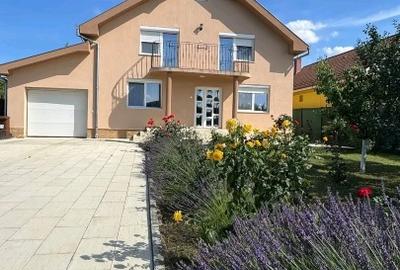 Casă individuală cu 5 camere în Oncea