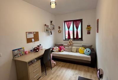 Apartament spațios cu 3 camere- mobilat și utilat- zona Sc. Gen. Andrei Saguna - 24