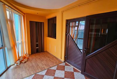 ENACHITA VACARESCU casa P+M, 2005, teren 271mp -145000 euro - 4