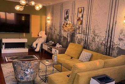 Apartament cu 2 camere decomandat, mobilat în Arcul de Triumf