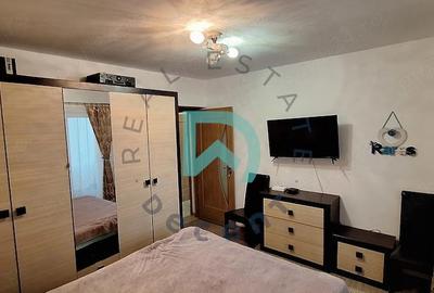 Apartament 3 camere de vanzare, mobilat si utilat - str. Pictor Nicolae Brana, S - 6