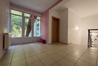 Casă individuală cu 5 camere în Simion Bărnuțiu