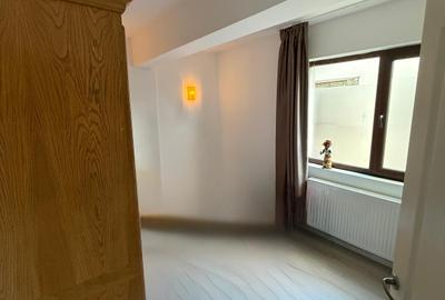 2 Camere Valea Lupului - str. Luminii / Etaj intermediar - Loc de parcare / la 300m de noul Parc de joaca - 1
