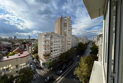 Apartament cu 2 camere semidecomandat în Dorobanți