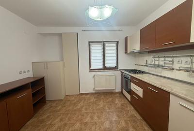Vila D+P+ E1+M || CURTE PROPRIE SI GARAJ || EXPOZITIEI - 6