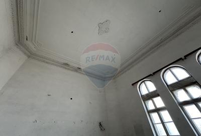 Spațiu Emblematic Ultracentral 2500 mp - 11